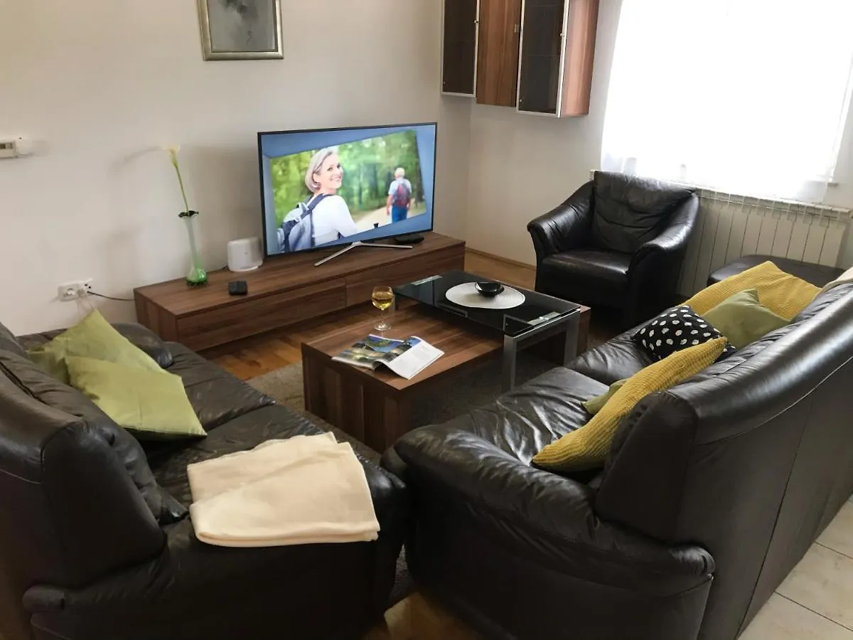 Hotel Sanmari Novi Vinodolski Pensión